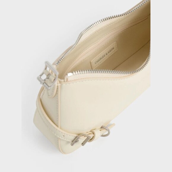 Charles & Keith Sloane Shoulder Bag in Cream - Picture 5 of 16